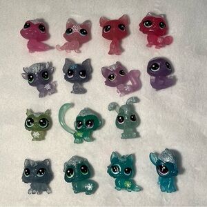 Littlest Pet Shop Glittery Frosted Wonderland Figure - Pink, Purple, Green, Blue